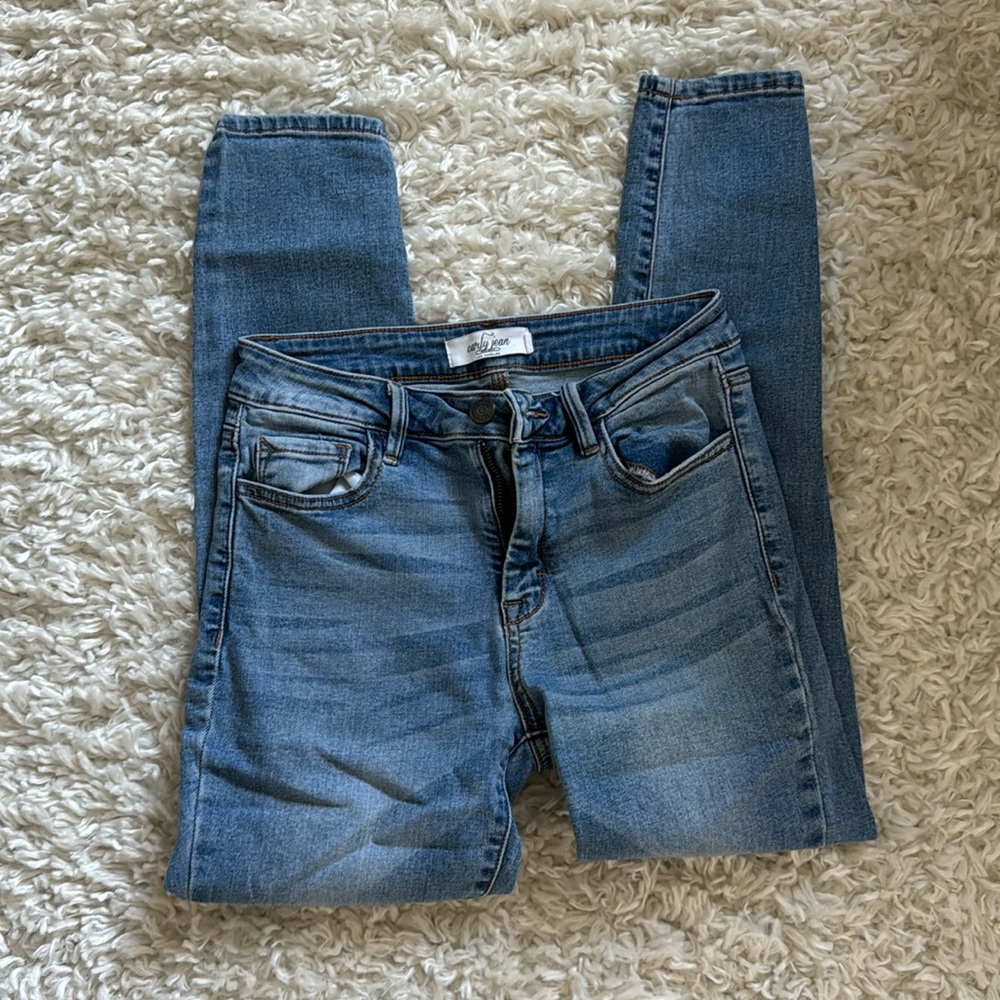 Carly Jean Los Angeles jeans